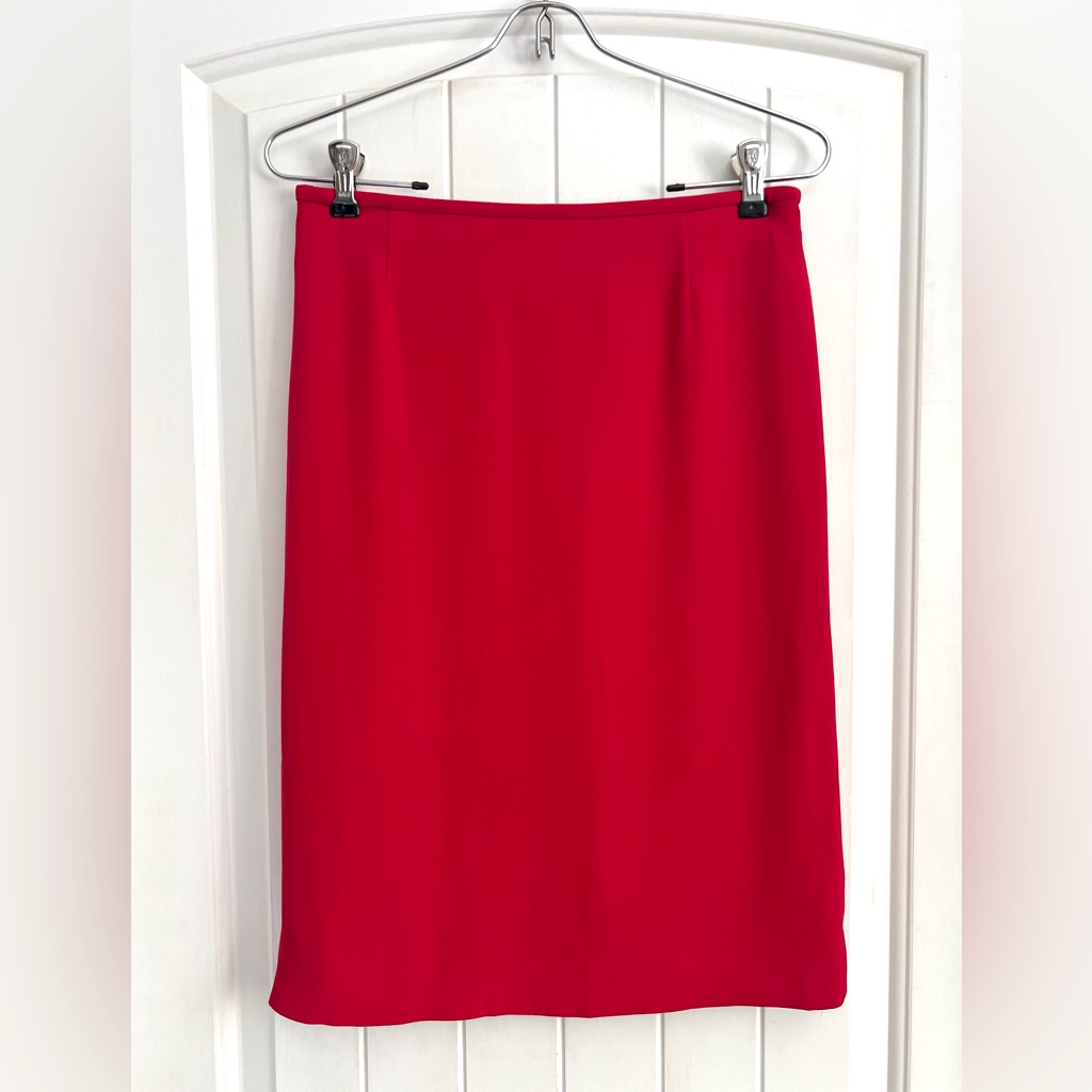 Vintage Armani Collezioni Red Silk Blend Pencil Skirt Size 6 Made In Italy